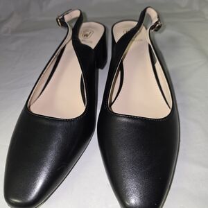 Size 10 Elegant Black Women's Slingback Shoes EUC